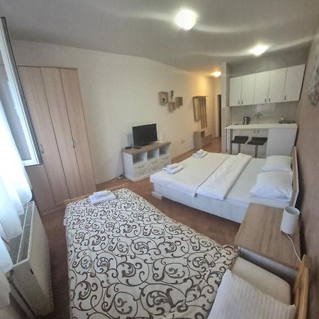 Apartmani Jasmin Novi Sad Dış mekan fotoğraf