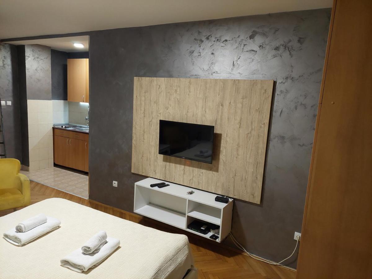 Apartmani Jasmin Novi Sad Dış mekan fotoğraf