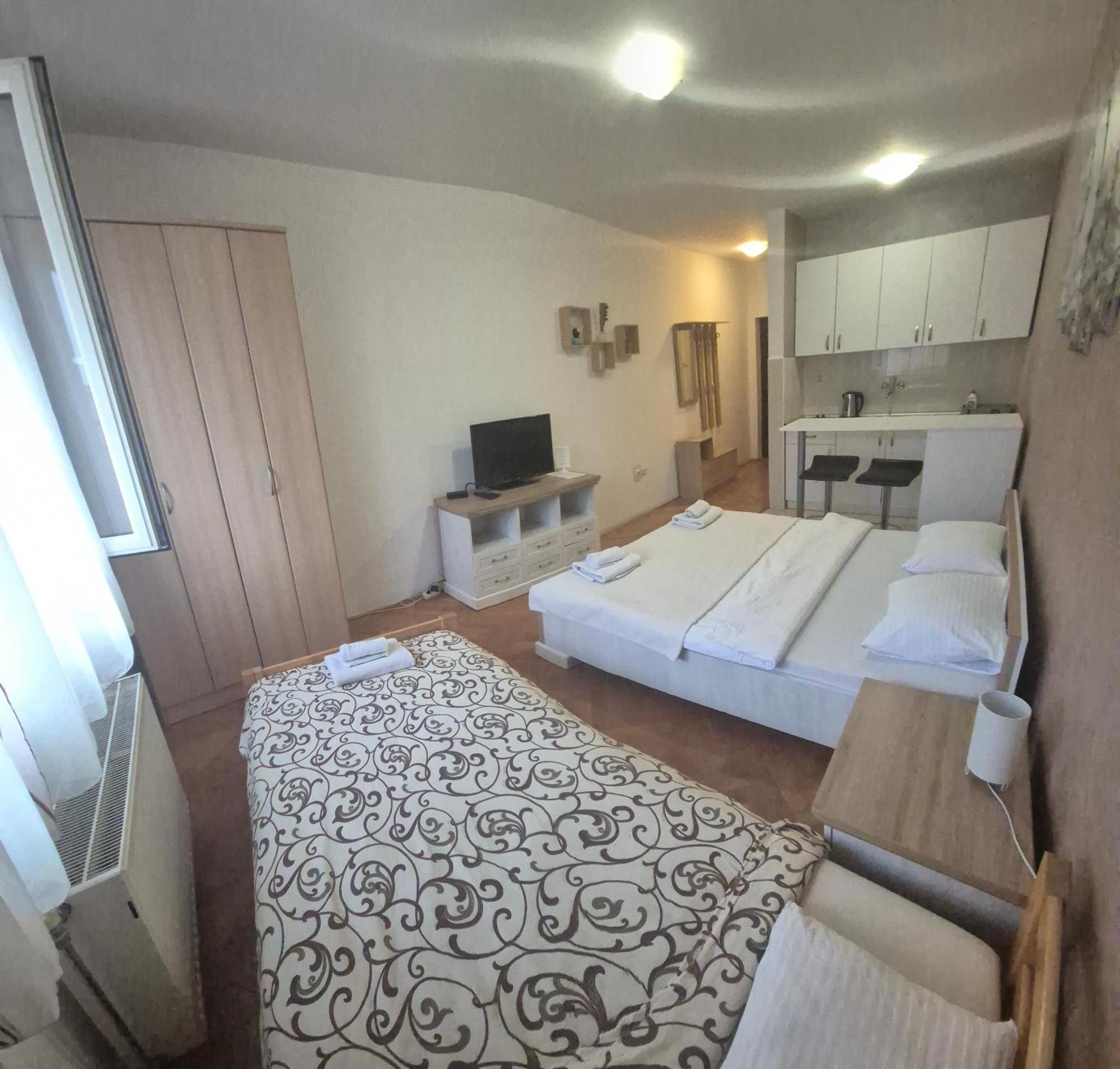 Apartmani Jasmin Novi Sad Dış mekan fotoğraf
